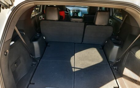 Ford Explorer VI, 2013 год, 1 800 000 рублей, 26 фотография