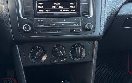 Volkswagen Polo VI (EU Market), 2019 год, 1 200 000 рублей, 22 фотография