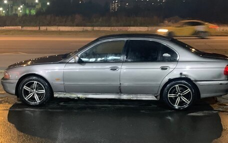 BMW 5 серия, 1998 год, 305 000 рублей, 10 фотография