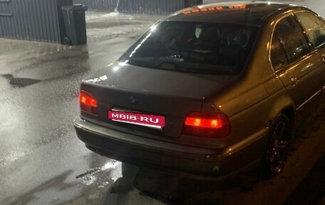 BMW 5 серия, 1998 год, 305 000 рублей, 7 фотография