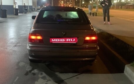 BMW 5 серия, 1998 год, 305 000 рублей, 8 фотография