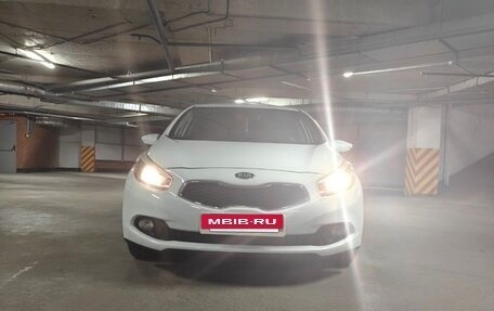 KIA cee'd III, 2014 год, 870 000 рублей, 2 фотография