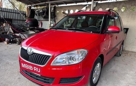 Skoda Roomster, 2011 год, 550 000 рублей, 3 фотография