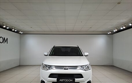 Mitsubishi Outlander III рестайлинг 3, 2014 год, 1 190 000 рублей, 2 фотография