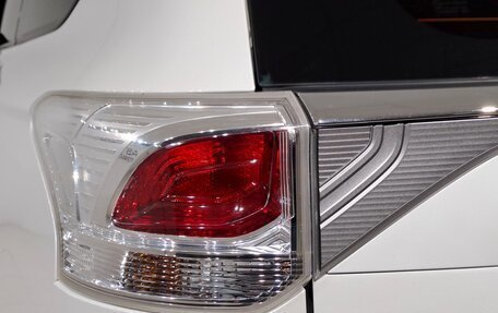 Mitsubishi Outlander III рестайлинг 3, 2014 год, 1 190 000 рублей, 21 фотография