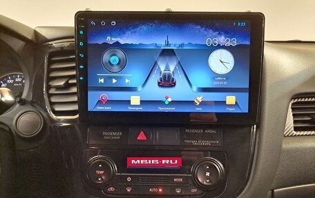 Mitsubishi Outlander III рестайлинг 3, 2014 год, 1 190 000 рублей, 11 фотография