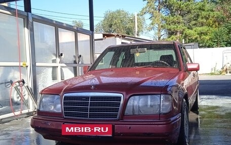 Mercedes-Benz E-Класс, 1993 год, 320 000 рублей, 3 фотография