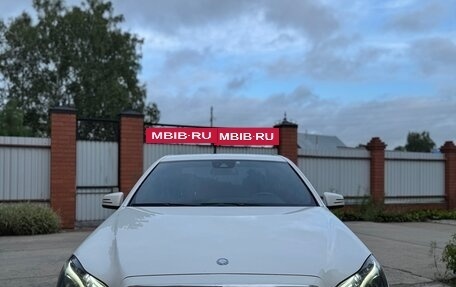 Mercedes-Benz E-Класс, 2013 год, 2 399 000 рублей, 2 фотография