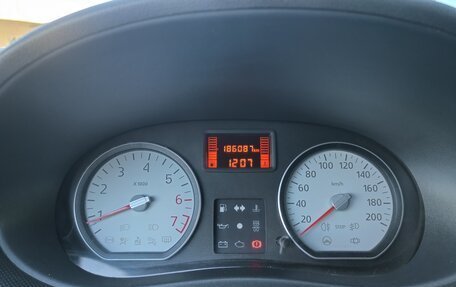 Renault Sandero I, 2012 год, 585 000 рублей, 12 фотография