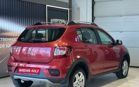 Renault Sandero II рестайлинг, 2017 год, 1 045 000 рублей, 13 фотография