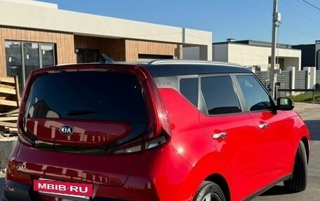 KIA Soul III, 2019 год, 1 930 000 рублей, 3 фотография