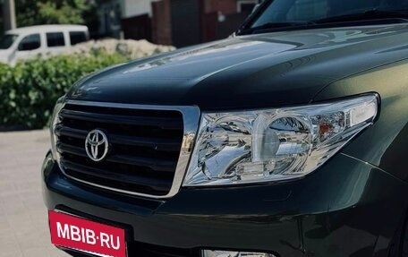 Toyota Land Cruiser 200, 2011 год, 3 500 000 рублей, 2 фотография