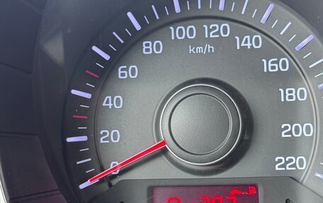 KIA Rio III рестайлинг, 2015 год, 1 000 000 рублей, 9 фотография