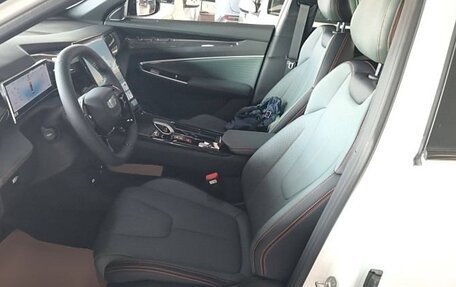 Geely Atlas, 2023 год, 1 450 000 рублей, 8 фотография