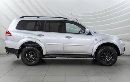 Mitsubishi Pajero Sport II рестайлинг, 2014 год, 1 903 000 рублей, 8 фотография