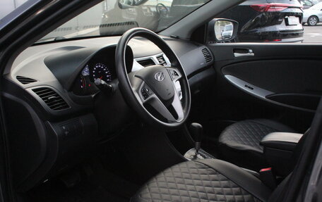 Hyundai Solaris II рестайлинг, 2013 год, 839 000 рублей, 5 фотография