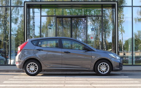 Hyundai Solaris II рестайлинг, 2013 год, 839 000 рублей, 4 фотография