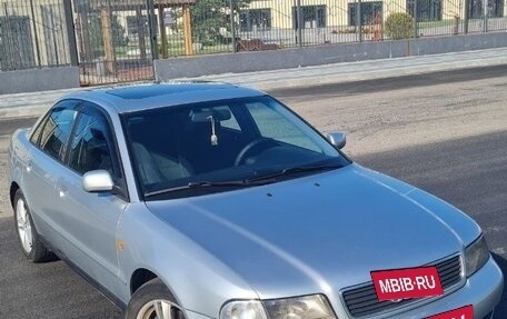 Audi A4, 1998 год, 410 000 рублей, 3 фотография