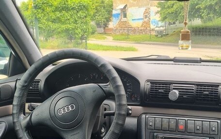 Audi A4, 1998 год, 410 000 рублей, 7 фотография