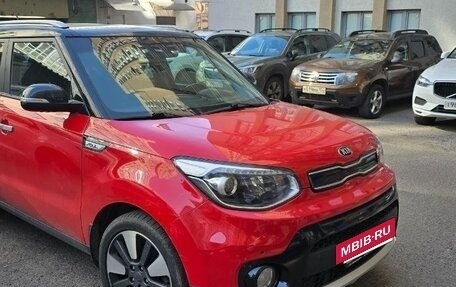 KIA Soul II рестайлинг, 2017 год, 1 500 000 рублей, 2 фотография
