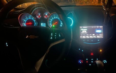 Chevrolet Cruze II, 2015 год, 900 000 рублей, 3 фотография