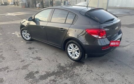 Chevrolet Cruze II, 2015 год, 900 000 рублей, 7 фотография
