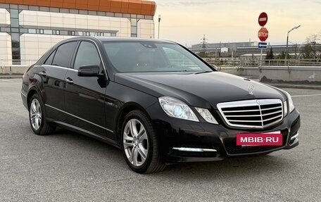 Mercedes-Benz E-Класс, 2012 год, 1 699 000 рублей, 3 фотография