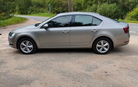 Skoda Octavia, 2019 год, 1 850 000 рублей, 3 фотография