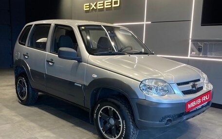 Chevrolet Niva I рестайлинг, 2013 год, 647 000 рублей, 3 фотография