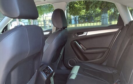 Audi A4, 2009 год, 900 000 рублей, 10 фотография