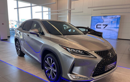 Lexus RX IV рестайлинг, 2021 год, 4 999 000 рублей, 3 фотография