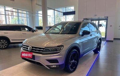 Volkswagen Tiguan II, 2019 год, 2 739 000 рублей, 1 фотография