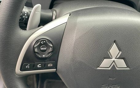 Mitsubishi Outlander III рестайлинг 3, 2013 год, 1 300 000 рублей, 12 фотография