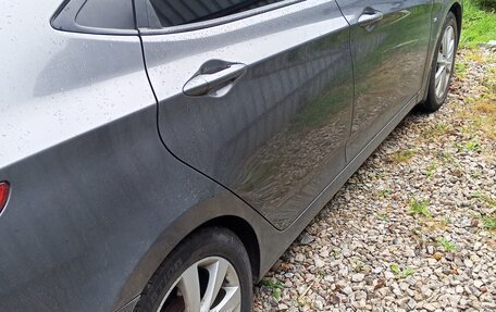 Hyundai Solaris II рестайлинг, 2011 год, 800 000 рублей, 15 фотография