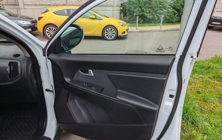 KIA Sportage III, 2012 год, 1 500 000 рублей, 23 фотография