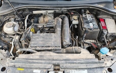 Volkswagen Tiguan II, 2018 год, 2 600 000 рублей, 9 фотография