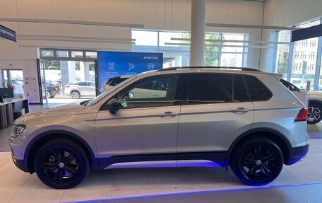 Volkswagen Tiguan II, 2019 год, 2 739 000 рублей, 8 фотография