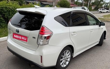 Toyota Prius Alpha I (ZVW40/41), 2015 год, 1 220 000 рублей, 4 фотография