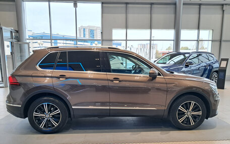 Volkswagen Tiguan II, 2017 год, 2 150 000 рублей, 8 фотография
