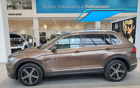 Volkswagen Tiguan II, 2017 год, 2 150 000 рублей, 12 фотография