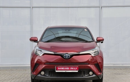 Toyota C-HR I рестайлинг, 2017 год, 1 559 000 рублей, 5 фотография