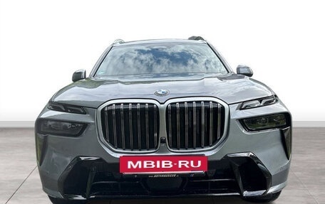 BMW X7, 2024 год, 13 700 000 рублей, 2 фотография