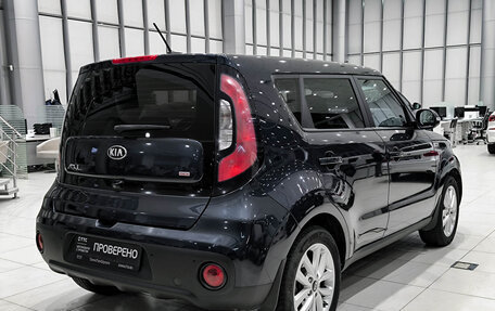 KIA Soul II рестайлинг, 2017 год, 1 399 000 рублей, 5 фотография