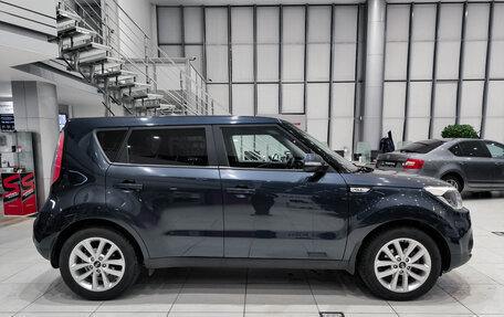 KIA Soul II рестайлинг, 2017 год, 1 399 000 рублей, 4 фотография