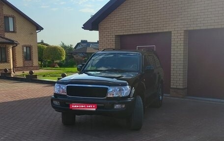 Toyota Land Cruiser 100 рестайлинг 2, 2007 год, 2 500 000 рублей, 20 фотография