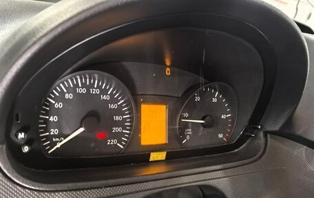 Mercedes-Benz Vito, 2011 год, 2 000 000 рублей, 22 фотография