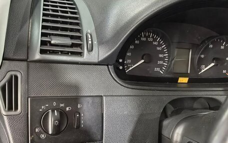 Mercedes-Benz Vito, 2011 год, 2 000 000 рублей, 24 фотография
