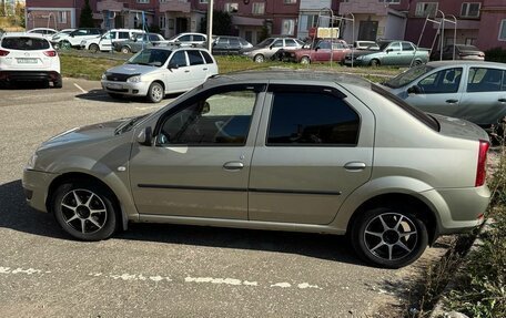 Renault Logan I, 2014 год, 600 000 рублей, 2 фотография