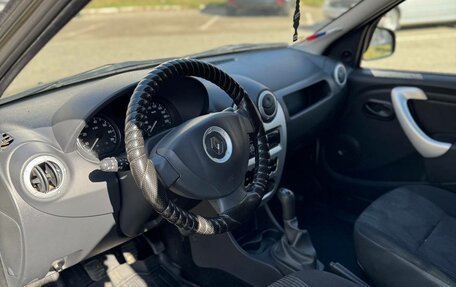 Renault Logan I, 2014 год, 600 000 рублей, 4 фотография