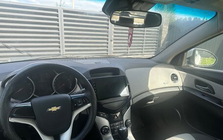 Chevrolet Cruze II, 2012 год, 550 000 рублей, 5 фотография